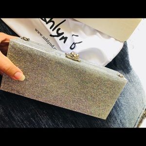 Ashlyn’d glittery box clutch